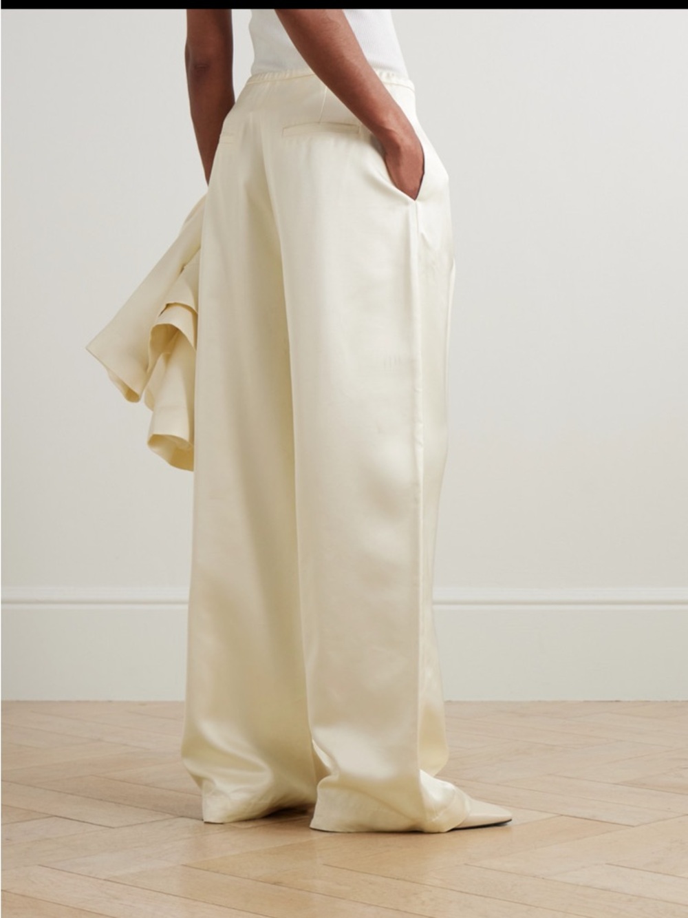 NWT Róhe drawstring Satin pants, FR 34 US 2 - Picture 4 of 5